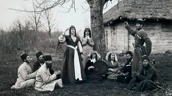 Типы и костюмы России. Альбом фотографий 1878 года