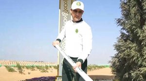 Президент Туркменистана принял участие во всенародной эко-акции