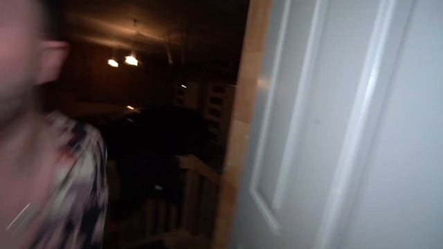 CAUGHT RONALD MCDONALD ON OUR SECURITY CAMERAS AT 3 AM!! (BREAKS IN OUR HOUSE) смотреть онлайн