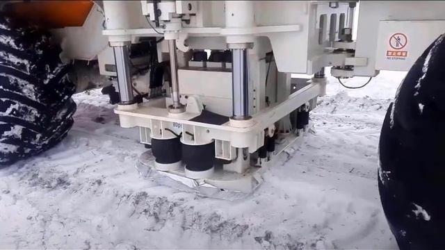 Вибрационные источники сейсмических волн в работе