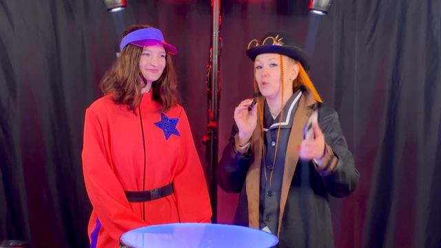 🔥 ЧЕЛЛЕНДЖ: КТО НАДУЕТ САМЫЙ БОЛЬШОЙ МЫЛЬНЫЙ ПУЗЫРЬ? 😱🫧 смотреть онлайн