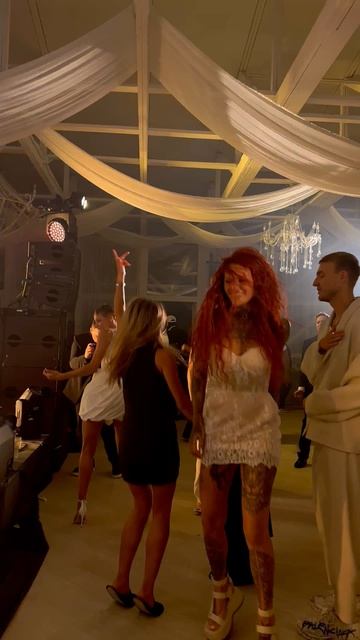 SHORTS Атмосфера вечера!