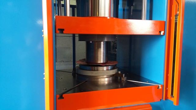 Pressa conio CO смотреть онлайн