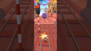 играю в Subway Surfers