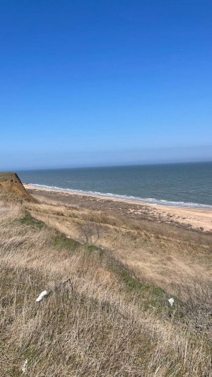 Продается недвижимость в п.Сенной Краснодарский край на берегу моря