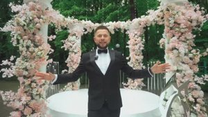 Свадьба. Шуточный ролик- интервью "Поздравь одним словом!"