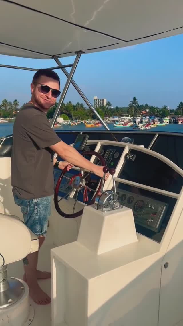 Гуляем на яхте