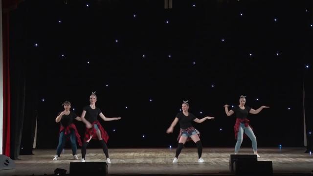 Группа Funny Girls Танцпол Караван надежд 2018 смотреть онлайн