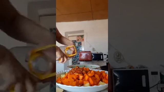 food cooking тыква запеченная с картошкой вкусно tasty