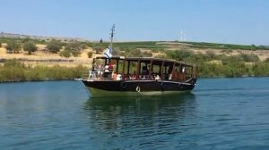 Галилейское море.Подплывает наша лодка.