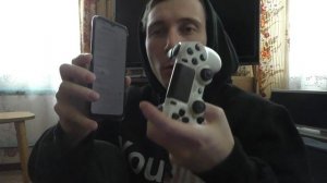 Как подключить геймпад PS4 к телефону?