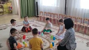 Игра со стаканчиками
