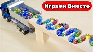 Играем в машинки ! Играем в горки с шариками ! АСМР Видео для детей ! Развивашки !