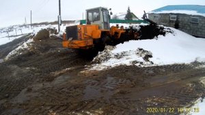 Запуск мтз// Дт75 и амкадор в работе