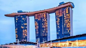 Marina Bay Sands Hotel Singapore Full Tour ： Infinity Pool, Suite, Lounge, Breakfast, etc ｜ 4K Tour