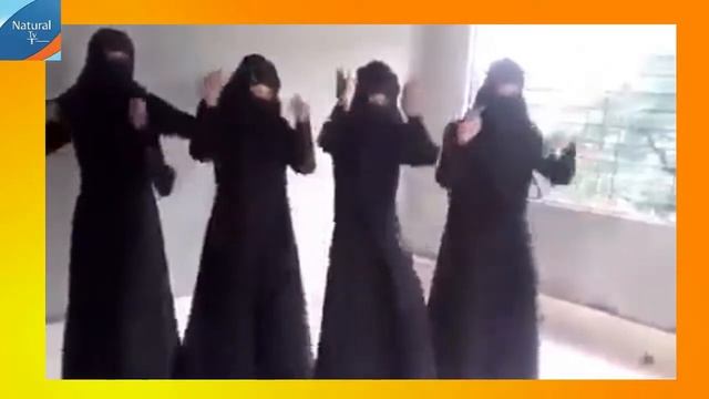 Lungi Dance Chennai Express | Beautiful Teenager Girls Lungi Dance | Funny Pretty Girls Hot Dance смотреть онлайн