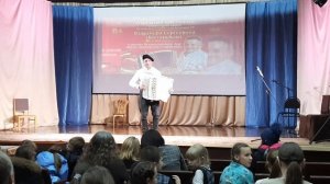 "Чардаш" В.Монти. Исполняет Алексей Бондарев.