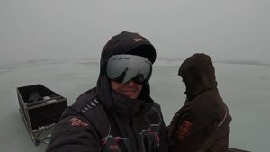Караси-лапти на мормышку. Они клевали так что леска гудела и удочки трещали...