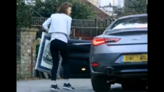 Kit Harington and Rose Leslie are seen out for first time since news of their engagement in London смотреть онлайн