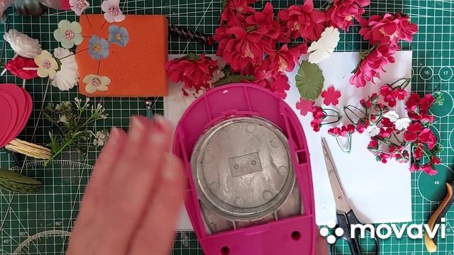 Простые цветы из фоамирана для наполнения объёмных веночков для девочек.