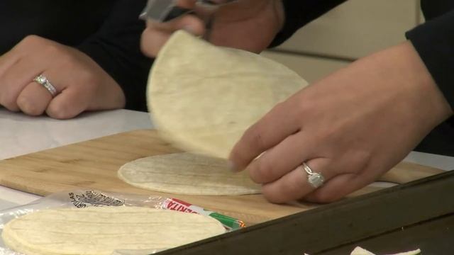 Red, White & Blue Salsa смотреть онлайн