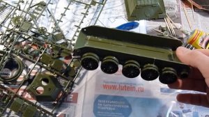 Сборка модели танка Т-34-76 с минным тралом ПТ-3