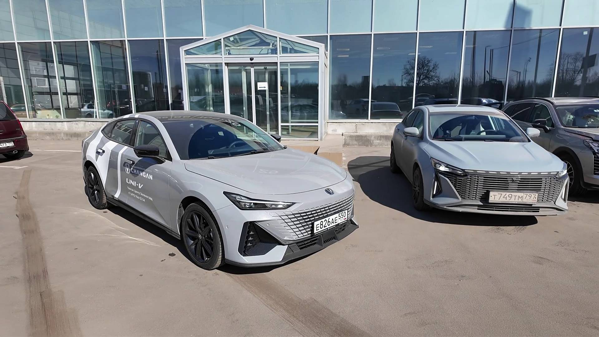 Как заработать один миллион рублей за секунду Changan UNI-V против Livan S6Pro смотреть онлайн