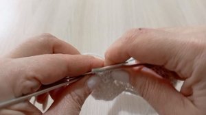 Ажурная планка волнистым узором для носков