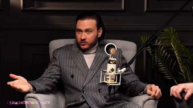 Нас пытаются предупредить! Этих людей оберегает сам БОГ. Многие люди попались на это..