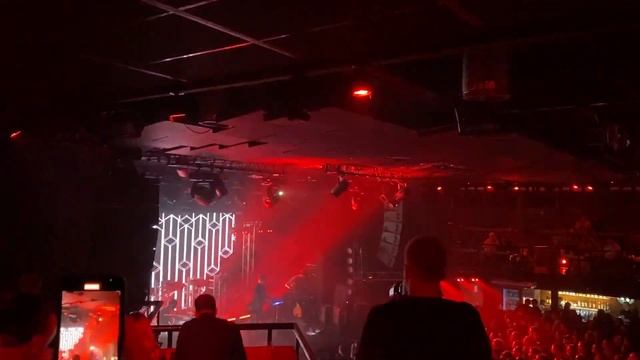 Рентген (X-Ray) & Надо / Дельфин / Космонавт 13.11.2022 смотреть онлайн