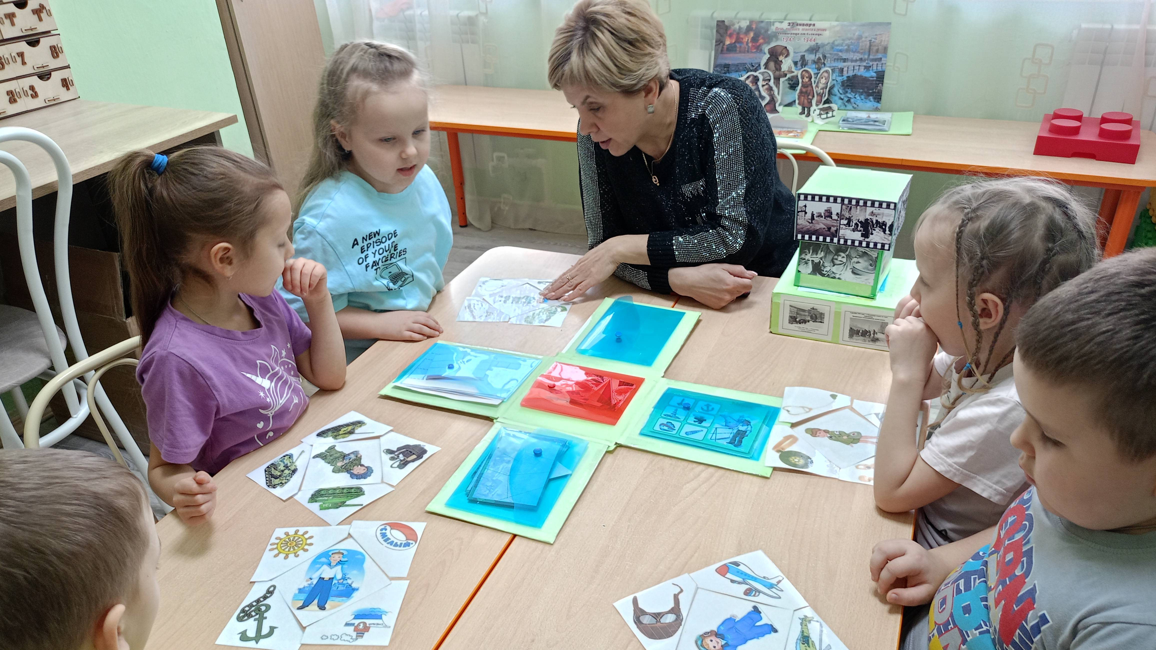 Лутбукс по теме Великая Отечественная война (1) смотреть онлайн