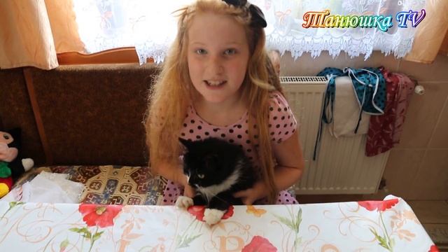 Динозаврики вилуплюються!!!!! смотреть онлайн