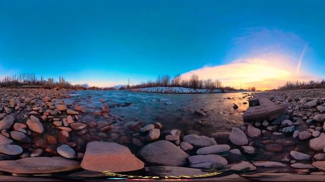 VR 360, Nature Video With Water Sound, Beautiful Sunsets смотреть онлайн