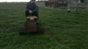 Минитрактор своими руками. Гусеничный минитрактор. Handmade mini dozer.