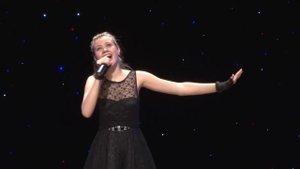 «Голос-2016». Юлия Безлепкина