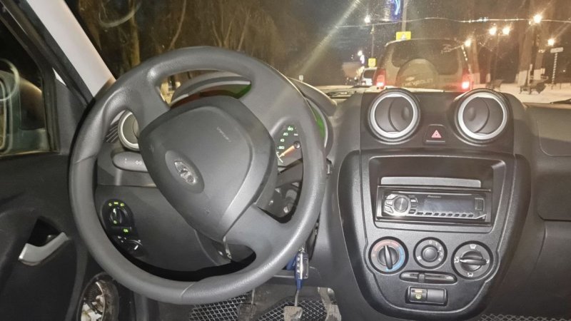 ЛадаГранта лифтбэк первый смотр