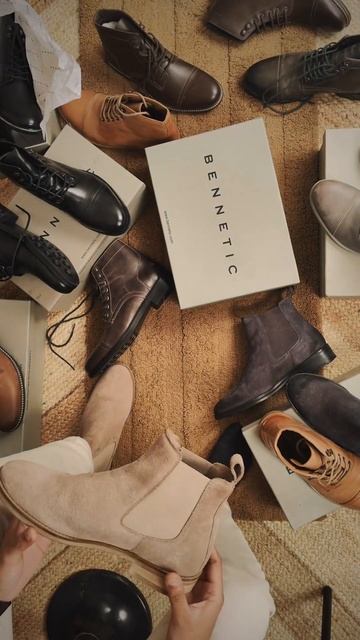 #shorts #chelseaboots #blackboots #madeinindia #blackboots #bootseason #premiumquality #best смотреть онлайн