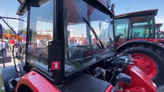 Traktor BELARUS 921.3