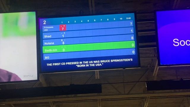 Mini Vlog 2: Drunk Bowling/ Game Night Girls vs. Guys | Nolana B. смотреть онлайн