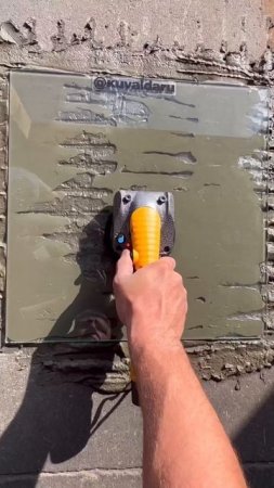 Виброприсоска аккумуляторная DEKO DKTT12