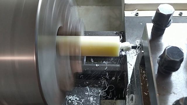 Капролон прощает грубости ТОКАРЯ смотреть онлайн