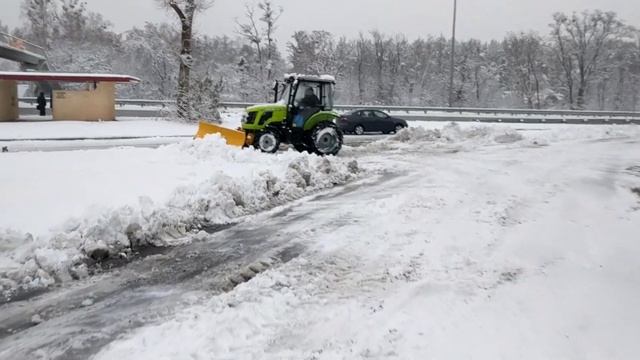Минитрактор ZOOMLION RK-504 с кабиной смотреть онлайн
