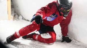 Несколько конькобежцев пострадали на соревнованиях в Нижнем Новгороде