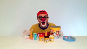 Подарок на 8 марта  Клоун Дима и Маша  Видео для детей