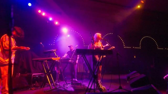 NEW CONSTELLATIONS - HOT BLOODED @ CRYSTAL BALLROOM смотреть онлайн