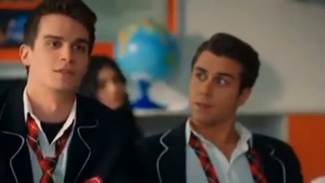 МОИ БРАТЬЯ МОИ СЕСТРЫ. ХОХАРОН ВА БАРОДАРОН смотреть онлайн