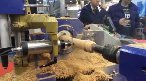 Токарный центр с ЧПУ Beaver 15D4 - точение спирали.