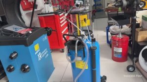 Вакуумник с набором щупов, предкамерой и воронкой 70 л. B6197