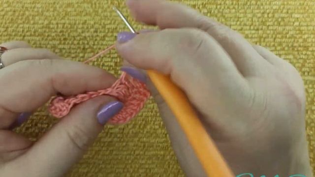 #вяжуивяжу😉 Брелок или игольница крючком. смотреть онлайн