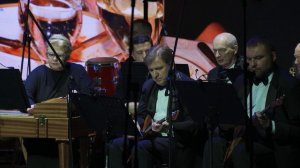 Эмиль Кадыров — Солнце любви твоей (А. Пахмутова, Н. Добронравов)